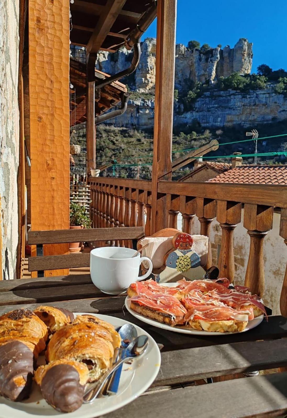 La Milana, Orbaneja Del Castillo Dış mekan fotoğraf